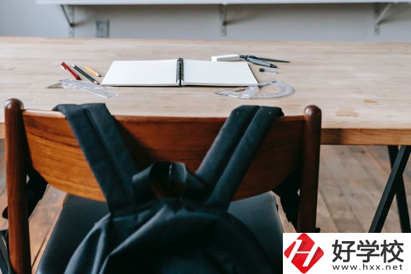 湘南船山技工學(xué)校好不好？環(huán)境怎么樣？