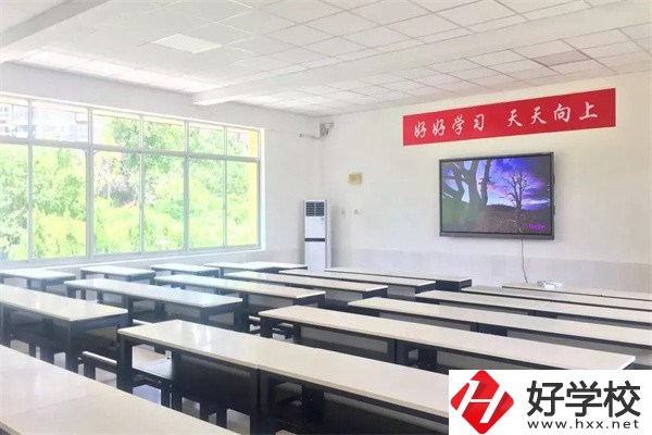 長沙有什么衛(wèi)校？學校條件怎么樣？