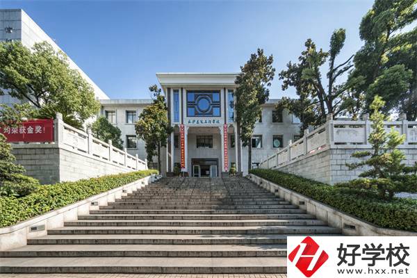 長沙建筑工程學校大門